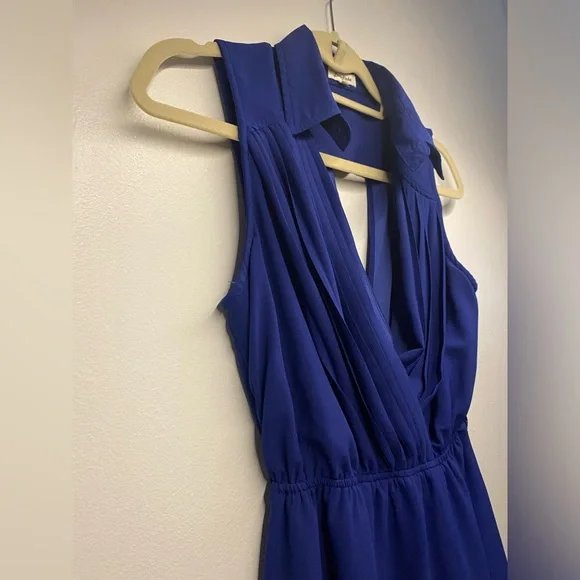 Cut out collar dress by Love Richie, Size Small - Picture 2 of 6